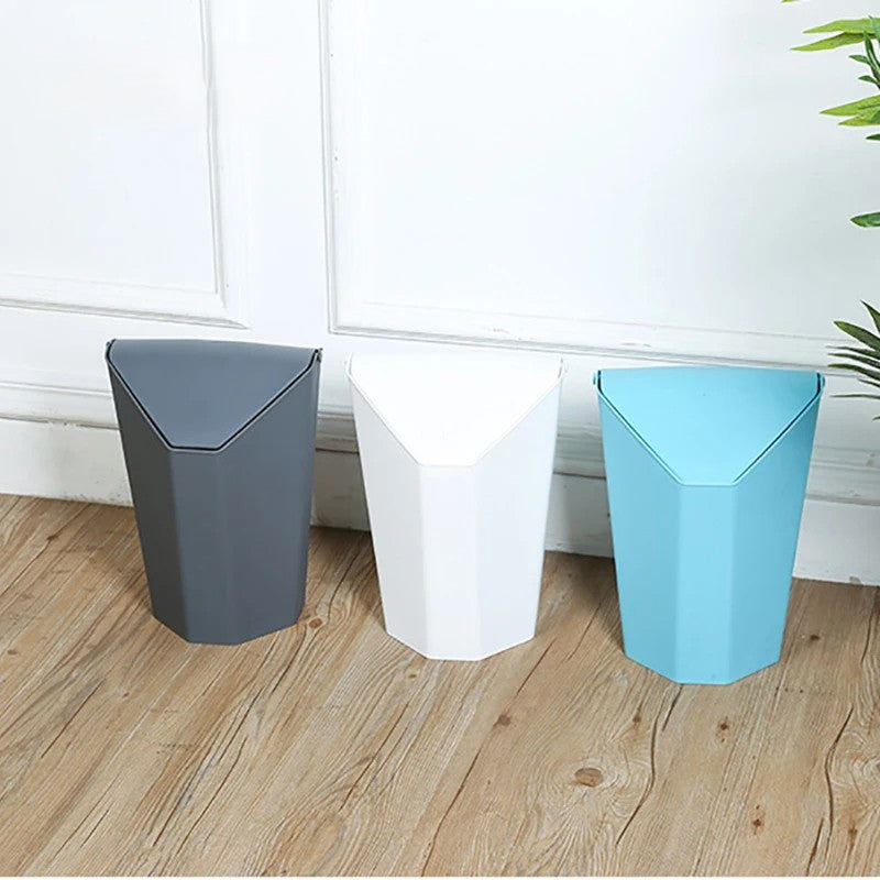 Creative Modern Home Use/Office Desktop Mini Plastic Trash Can