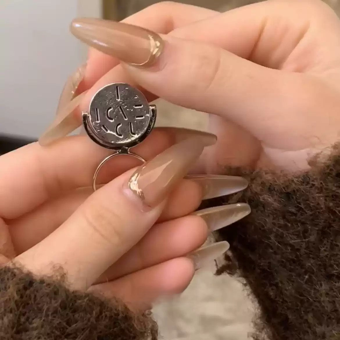Rotating Disc I Love You Couple Ring