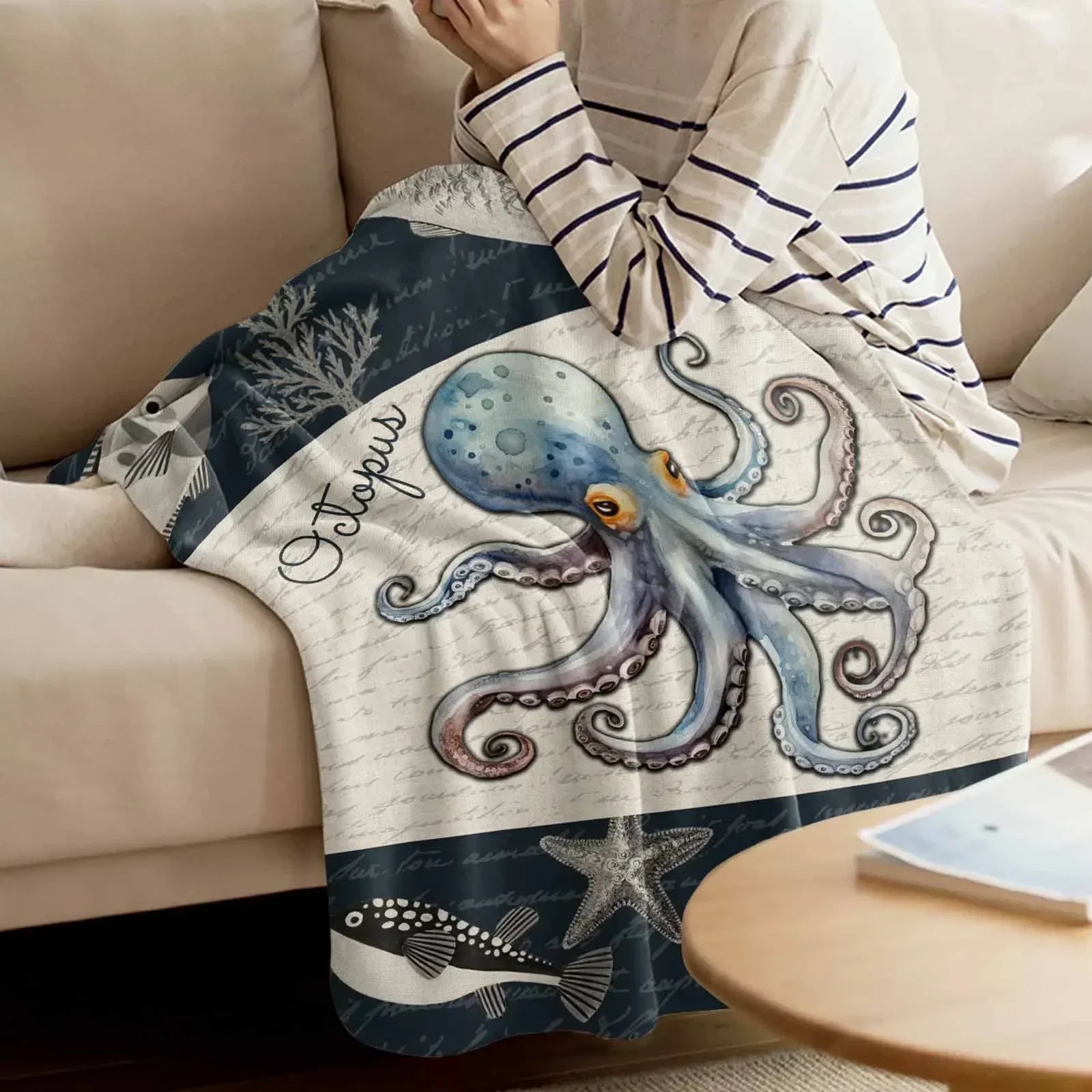 Octopus Shell Starfish Throw Blanket