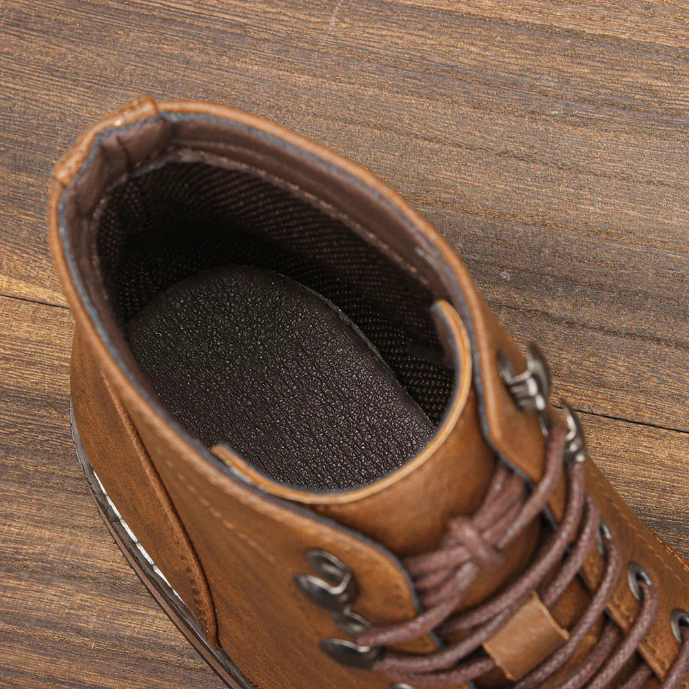 Timeless Vintage Leather Lace-Up Everyday Casual Boots