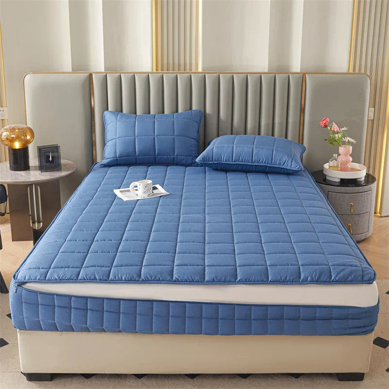 Premium Breathable Noiseless Waterproof Zip Mattress Protector