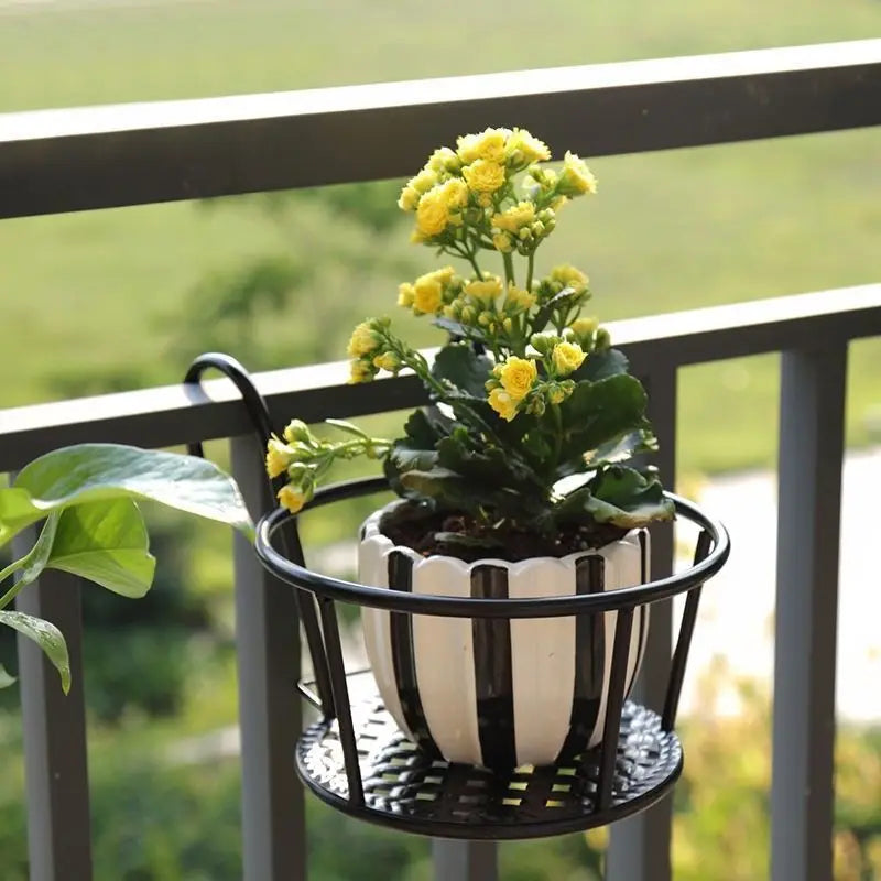 Easy Gardening Flower Pot Holder Rack