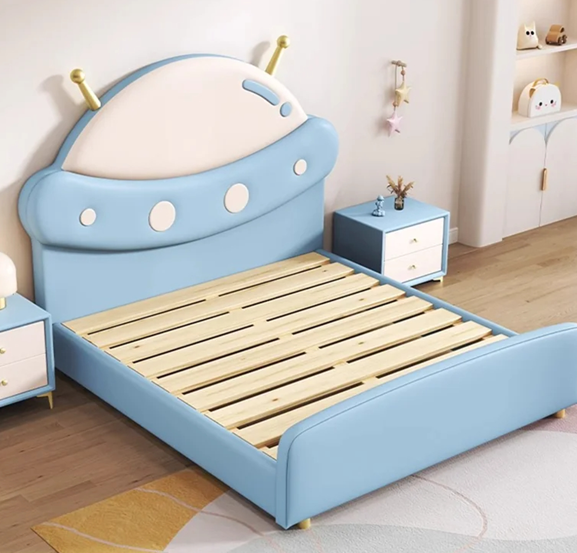 Galactic Cruiser Spaceship Kids Bed