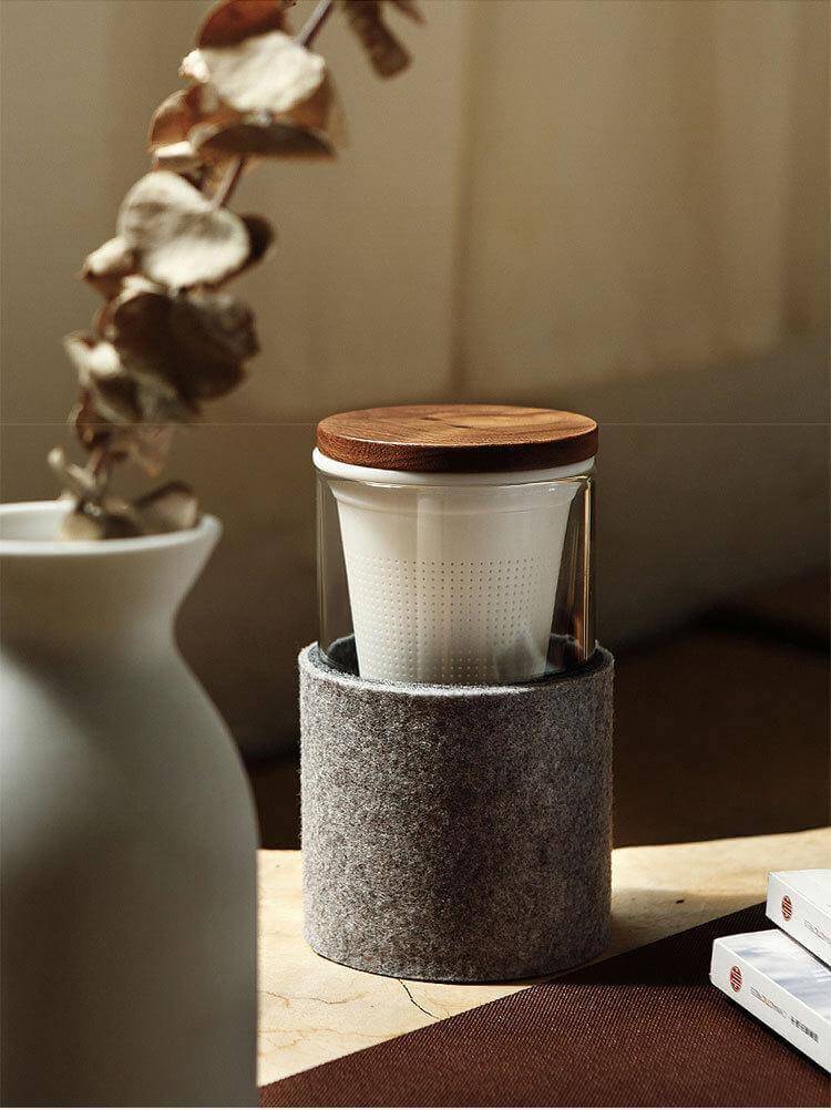 Creative Glass Tea Infuser with Wooden Lid