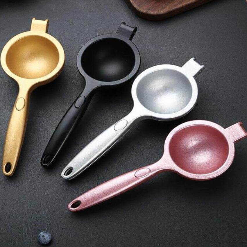 Minimal Lemon Squeezer