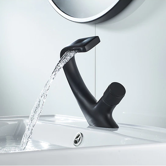 Creative Chrome Waterfall Elegant Faucet